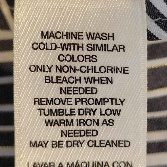 Chicos Shirt Button Up Effortless Floral Gabrielle Womens 3 US XL New White - Picture 9 of 11